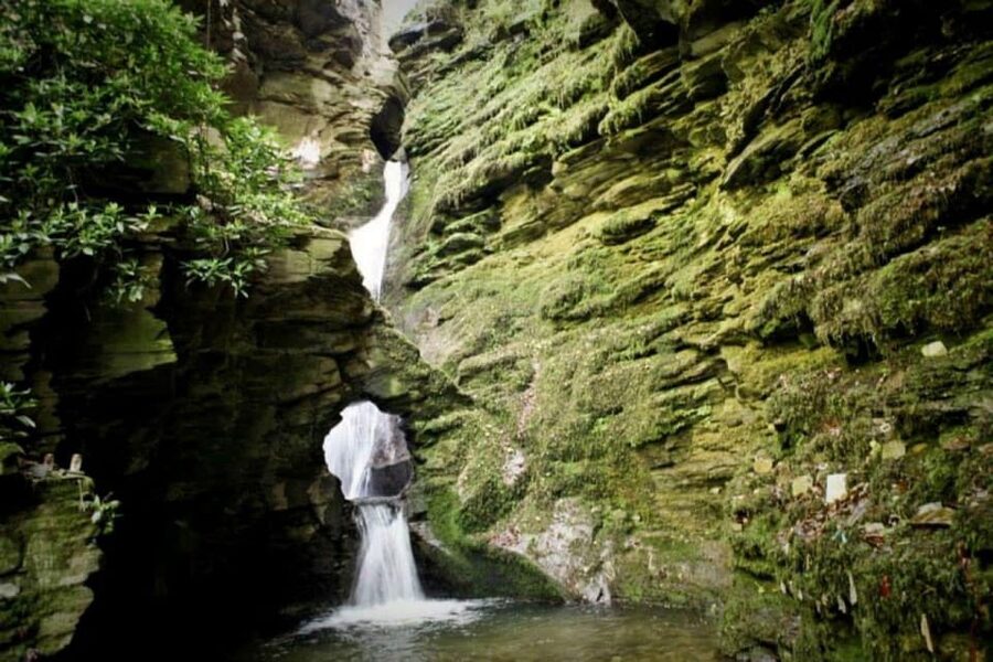 From Glastonbury: 2-Day Tintagel, Boscastle & Dartmoor Tour - Arriving in Tintagel for the night