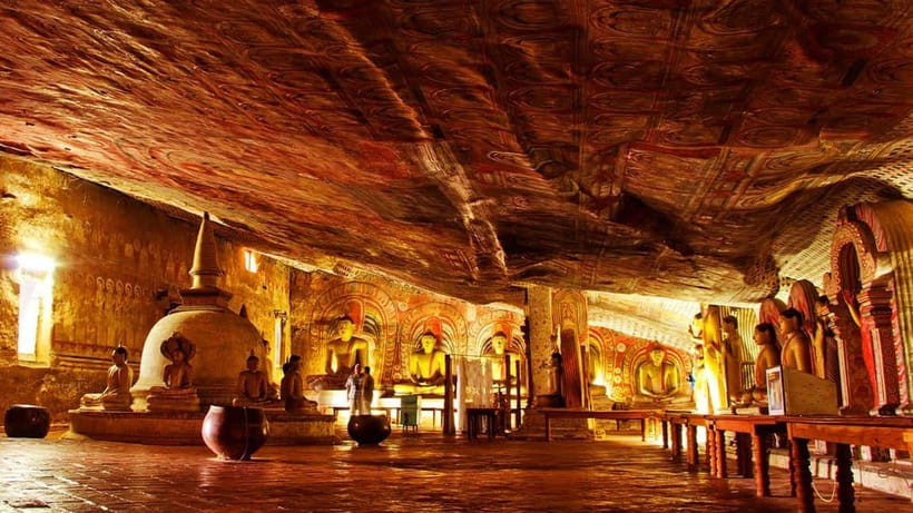 From Habarana: Dumbulla Cave & Sigiriya Fortress Tour - Climbing through Sigiriya’s royal gardens