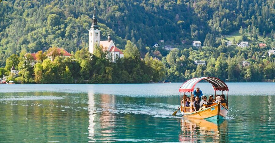 From Ljubljana: Lake Bled and Bled Castle Tour - Ringing the fortune bell on Slovenia’s only true island