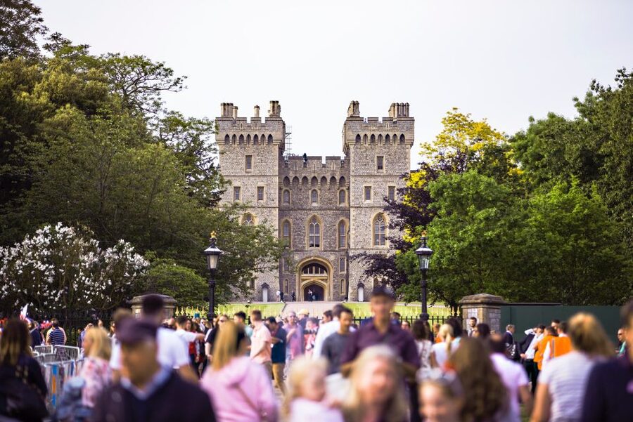 From London: Half-Day Trip to Windsor with Castle Tickets - The return to London and the value of the schedule