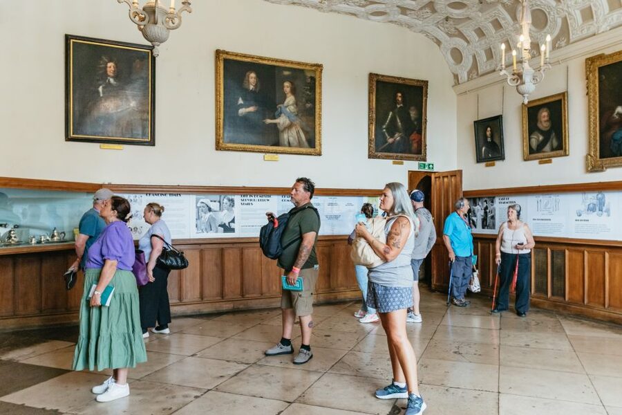From London: Leeds Castle, Canterbury Cathedral & Dover - Canterbury Cathedral and the Becket story