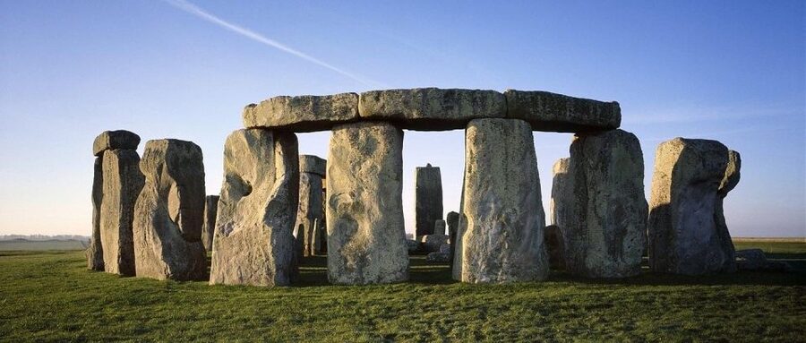 From London: Stonehenge and Windsor Castle Day Trip - What the self-guided format means at Windsor