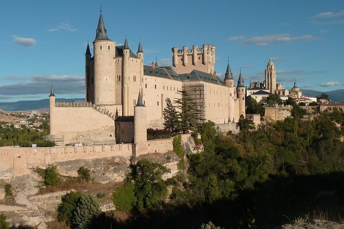 From Madrid: Segovia & Toledo with Alcazar and Cathedral - Walking Toledo means hills, lanes, and careful timing