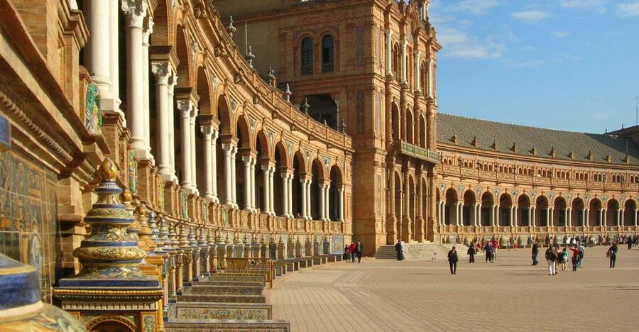 From Malaga: Private Seville, Alcazar and Cathedral Day Trip - From Malaga to Seville in one long day