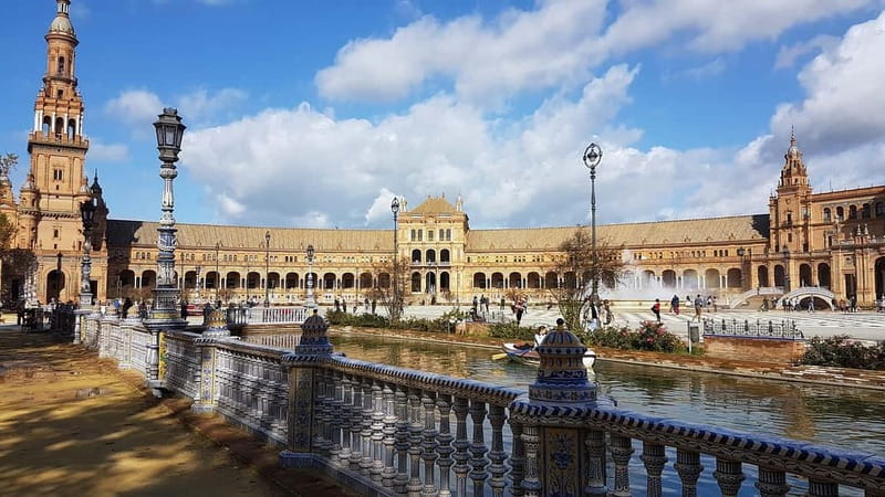 From Malaga: Seville Day Trip with Real Alcázar Tickets - Why the Alcázar makes this day trip worthwhile