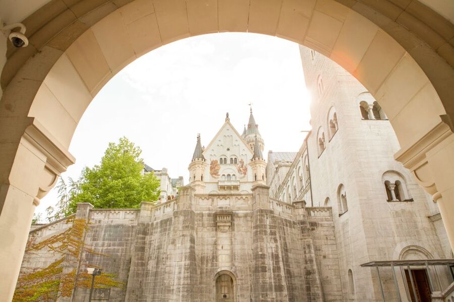 From Munich: Neuschwanstein Castle Full-Day Trip by Van - Why this van trip works better than a basic castle transfer