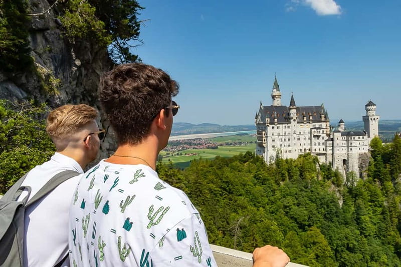 From Munich: Neuschwanstein & Linderhof Castle Full-Day Trip - Oberammergau is a passing view, not a stop