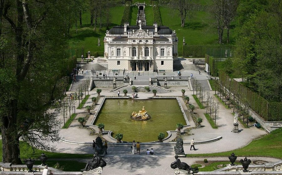 From Munich: To Neuschwanstein Castle, Linderhof, Oberammerg - What is included, and what you still need to pay