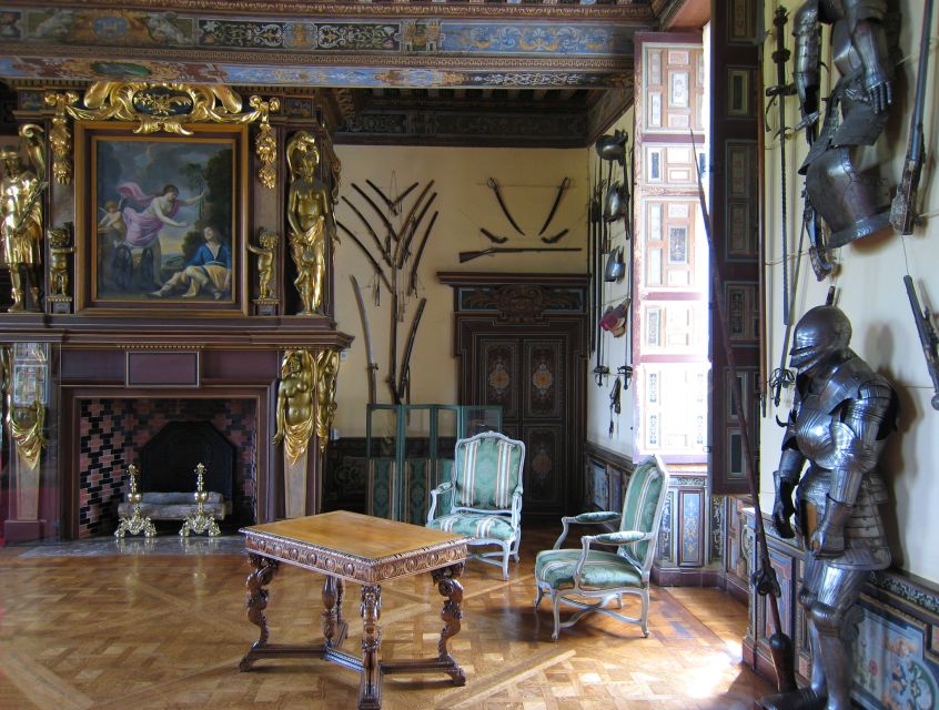 From Paris: Loire Valley Castles Tour with Hotel Transfers - Cheverny, a more comfortable kind of château