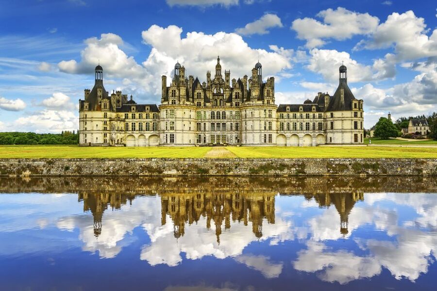 From Paris: Small-Group Loire Valley Castles Full-Day Tour - What $288 buys you
