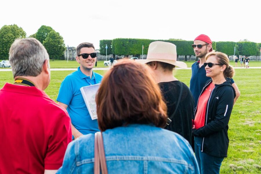 From Paris: Small-Group Loire Valley Castles Full-Day Tour - Chenonceau: the elegant opening stop