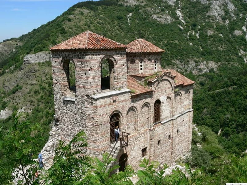 From Plovdiv: Bachkovo Monastery & Asen’s Fortress Tour - The art and legend of Bachkovo Monastery