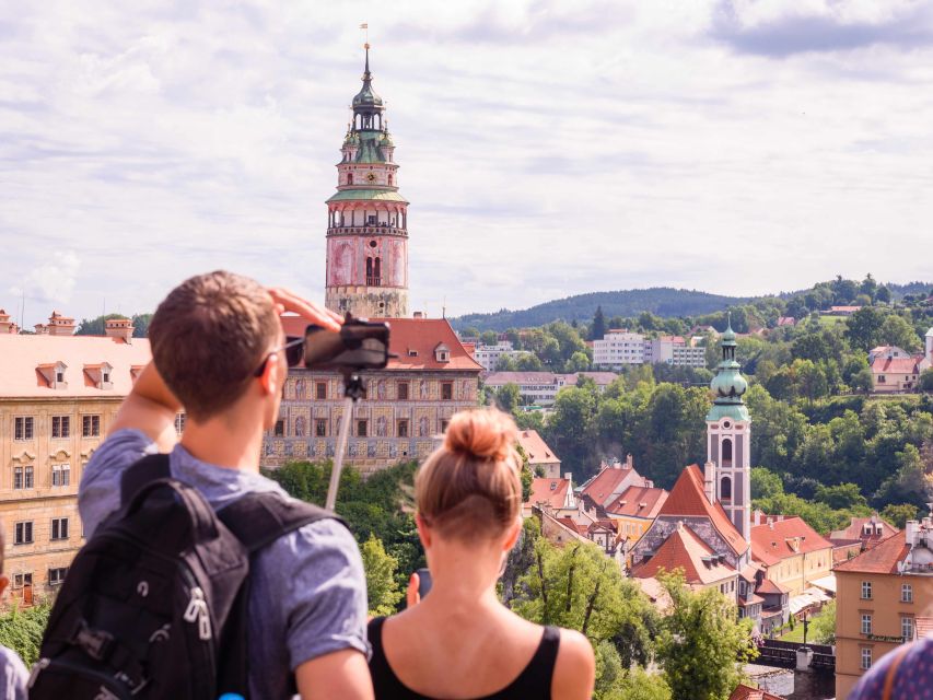 From Prague: Full-Day Český Krumlov Tour with Lunch - Why Český Krumlov earns the long ride from Prague