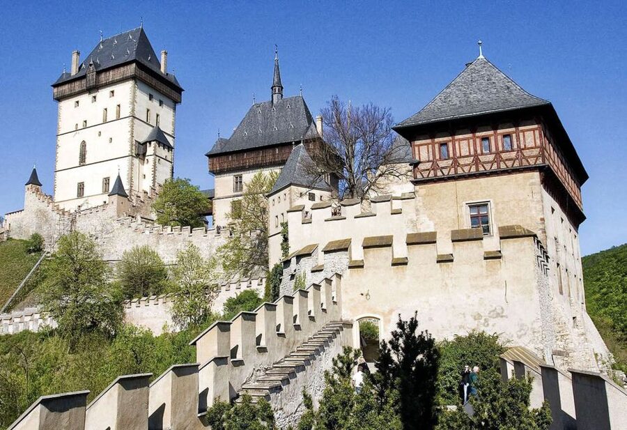 From Prague: Half-Day Karlstejn Castle Tour - Should you book the Karlštejn Castle tour?