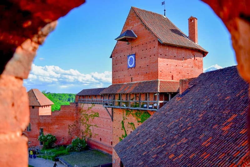 From Riga: Cēsis, Sigulda & Turaida Castle Tour - Cēsis and St. John’s Church