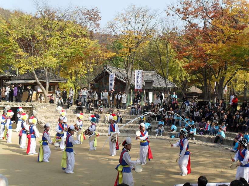 From Seoul: Suwon Hwaseong Fortress Tour - What the full-day Korean Folk Village adds