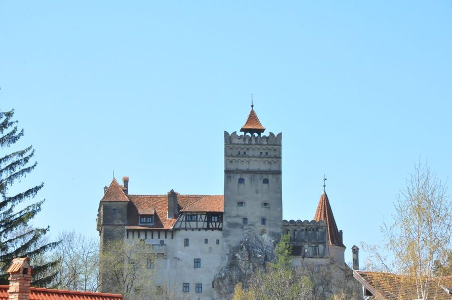 From Sibiu: Day Tour to Brasov and Dracula's Castle - Why this route works from Sibiu
