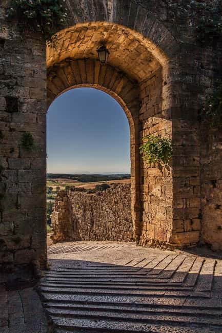 From Siena: Chianti and Castles Tour with Wine Tastings - Castellina in Chianti, a short walk through a hill town