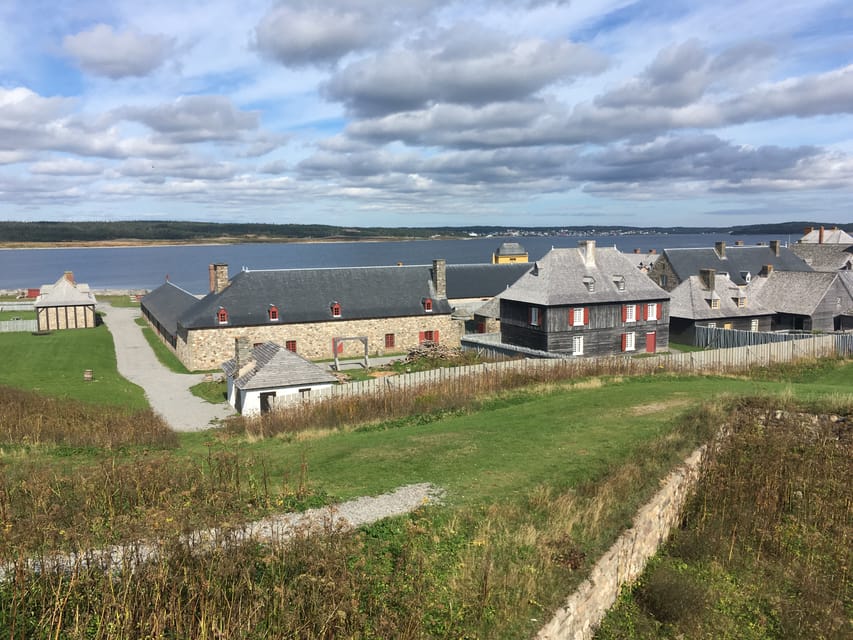 From Sydney, Canada: Walking Tour of Louisbourg Fortress - Who will get the most from this outing?