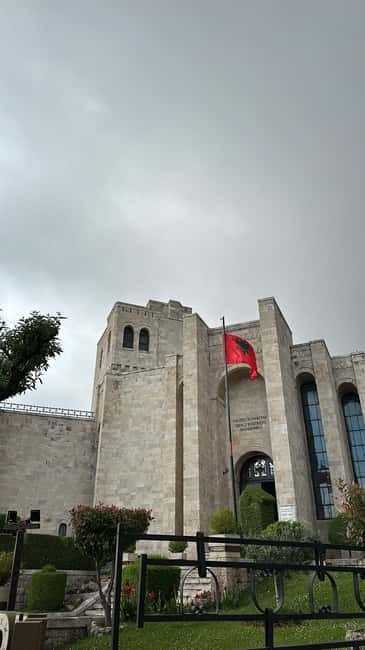 From Tirana/Shkoder: Kruja Castle, Old Bazaar, Sari Salltik - Walking the Old Bazaar