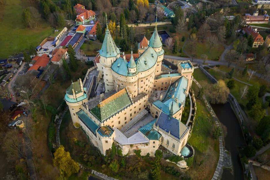 From Vienna :4 Castle Tour In Slovakia With Wine Tasting - Trenčín Castle above the old town