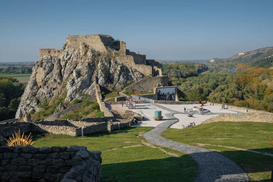 From Vienna: Bratislava & Devin Castle Day Tour with Photo - What the photographer adds to the day