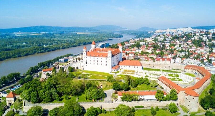 From Vienna: Private Day Tour of Devin Castle & Bratislava - Who should book this day trip