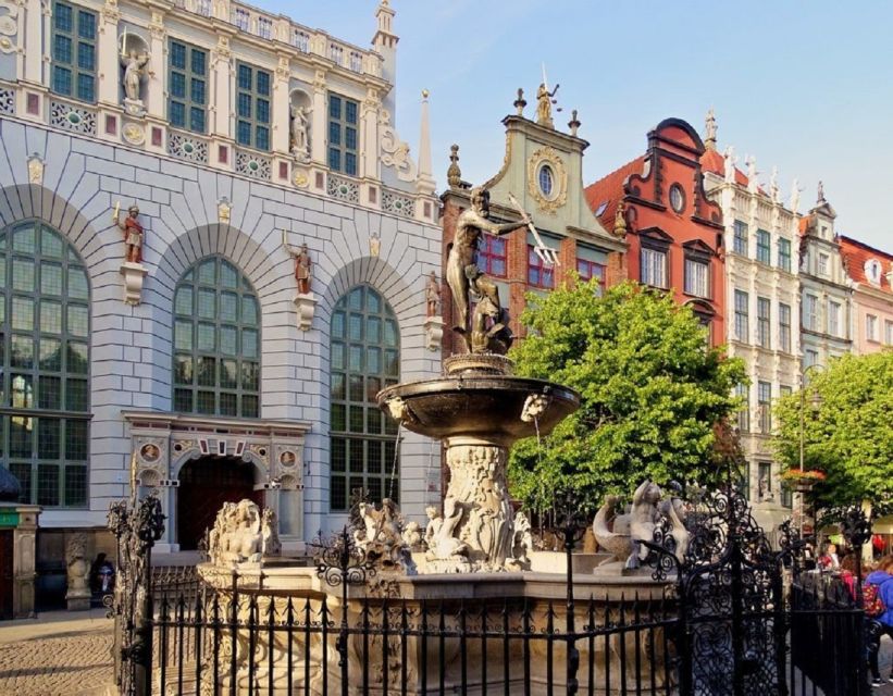 From Warsaw: Tour to Malbork Castle and Gdansk or Sopot - Why Malbork is worth the long ride from Warsaw