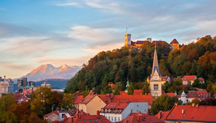 From Zagreb: Ljubljana, Postojna Cave & Predjama Castle Tour - Why this Zagreb day trip works