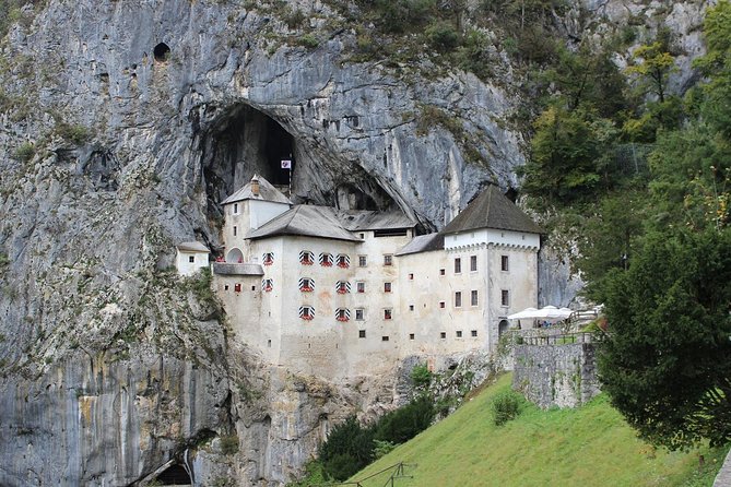From Zagreb: POSTOJNA cave + Predjama castle + LJUBLJANA Day Tour - Ljubljana Old Town in a compact two-hour visit