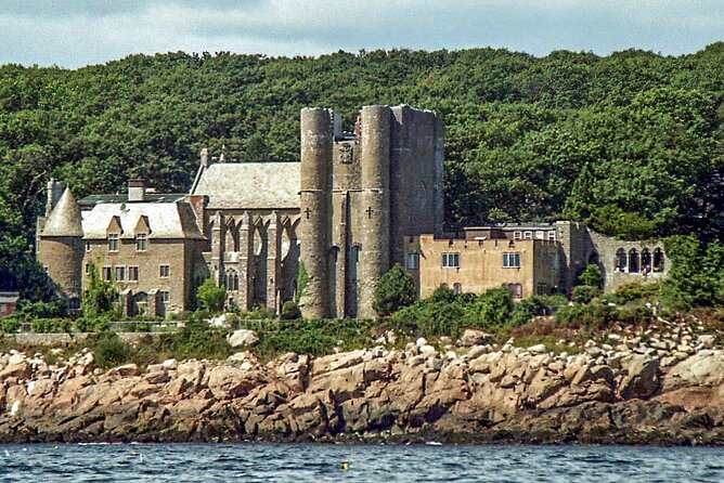 Full-Day Private Guided Tour of Hammond Castle and Boston - Old North Church and Paul Revere Mall