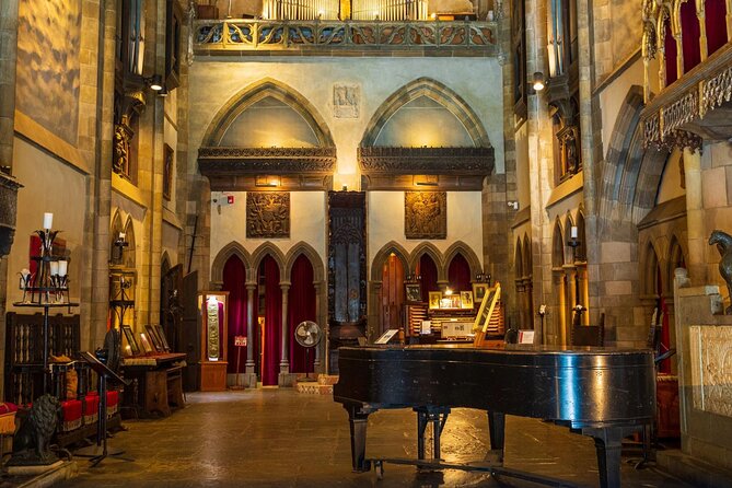 Full-Day Private Guided Tour of Hammond Castle and Boston - Boston Common and Beacon Hill by minivan