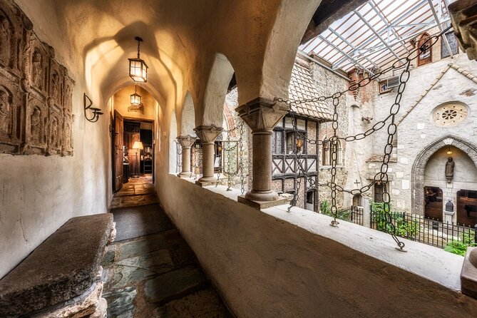 Full-Day Private Guided Tour of Hammond Castle and Boston - The drive to Gloucester and the castle visit