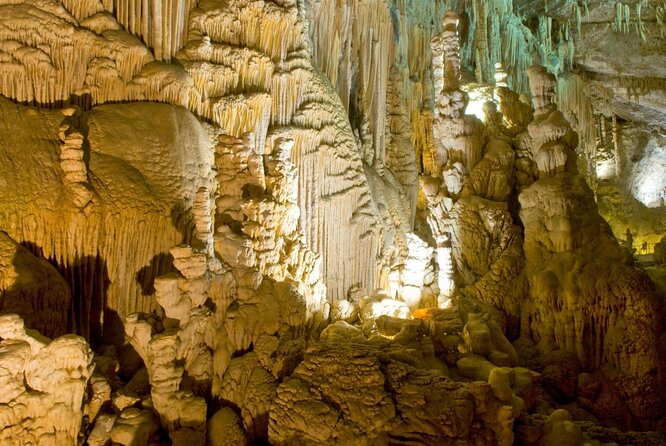 Full-Day Private Trip to Jeita Grotto, Baalbek and Chateau Ksara - Baalbek’s Roman scale is the main event