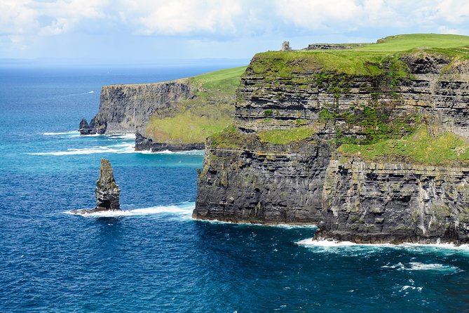 Galway to Cliffs of Moher, Aillwee Cave & Dunguaire Castle Tour - The Burren’s pale stone country