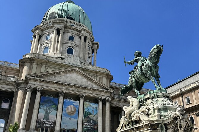 Gems of the Budapest Castle District Walking Tour - Independence, Houdini, and modern government