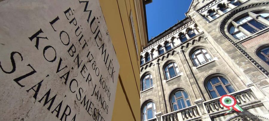 German guided tour through Budapest's castle district - What Gábor Glasner adds to the walk