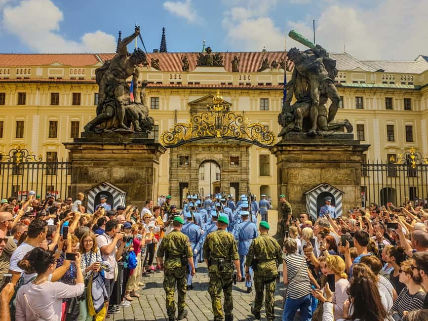 Get&Go:Prague Castle Ticket & E-Guide with Discount Vouchers - Golden Lane and the most approachable stop