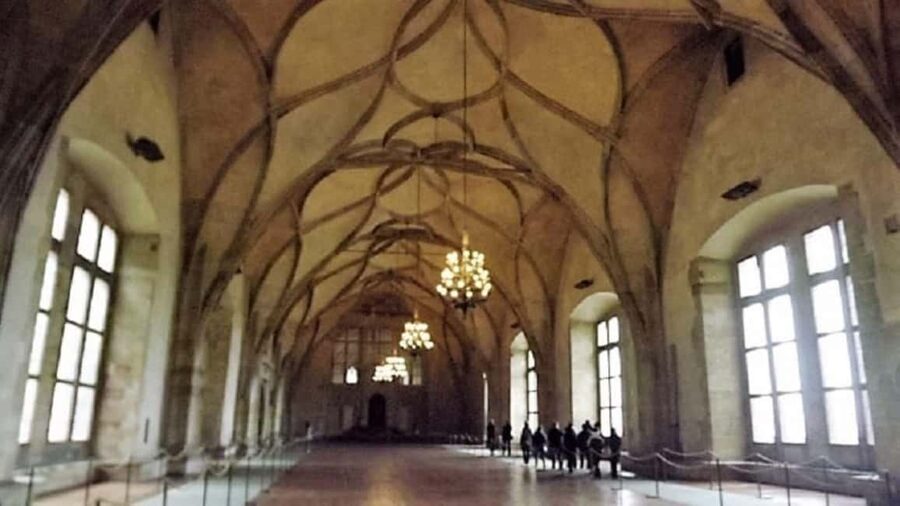 Get&Go:Prague Castle Ticket & E-Guide with Discount Vouchers - How to plan the two-day validity