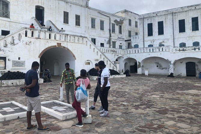 Ghana Private Historic Tour through Castles and Nature - Three major Ghana sights in one demanding day