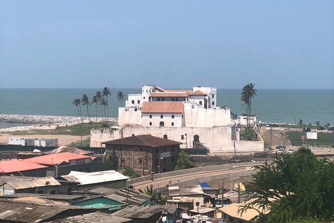 Ghana Private Historic Tour through Castles and Nature - Why a private vehicle changes the day