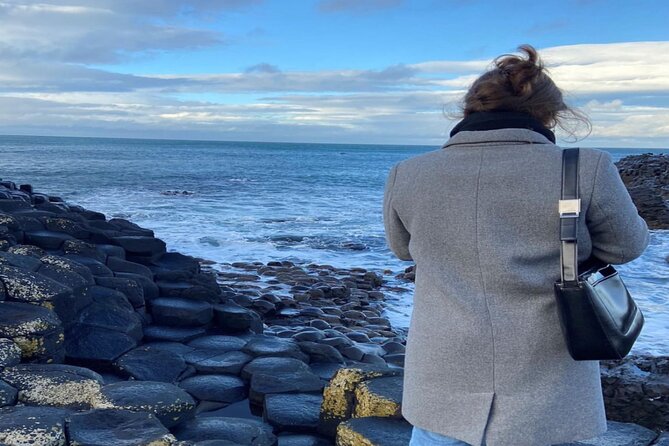 Giants Causeway, Rope Bridge, Carrickfergus Castle and Dark Hedges Tour - A short stop at Bushmills