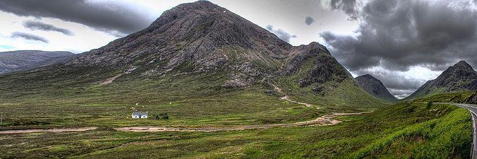 Glasgow: Oban, Glencoe & West Highland Castles - Glencoe: fifteen minutes in a powerful valley