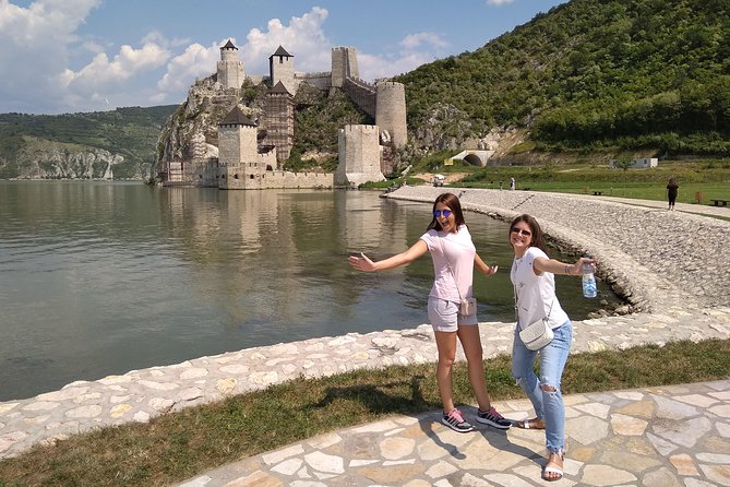 Golubac Fortress w/Iron Gate Speed Boat & Rakija Distillery tour - Lunch beside the Danube in Golubac