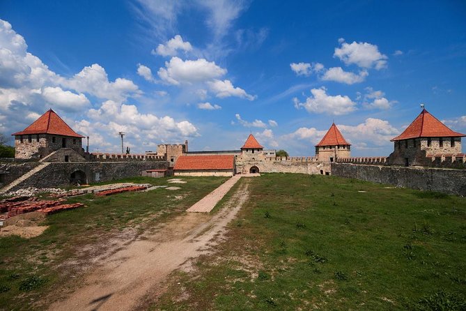 GROUP - Transnistria and Bender Fortress - Bender Fortress and the road back to Chisinau
