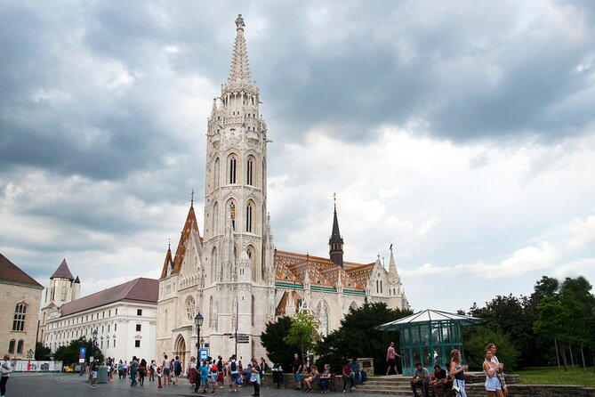 Guided Tour in Budapest Castle District - Fisherman’s Bastion and Budapest’s finest view