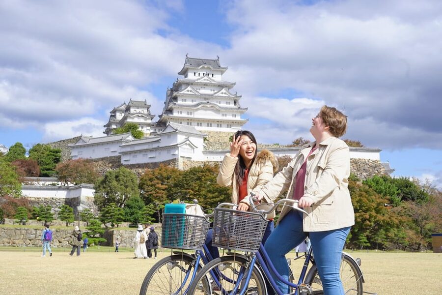 Half-day Himeji Castle Town Bike Tour with Lunch - The guide makes the difference