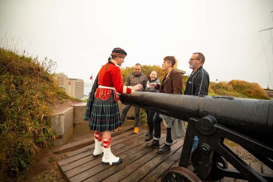 Halifax: Peggy's Cove, Citadel and Titanic Cemetery Tour - The guide is the heart of the experience