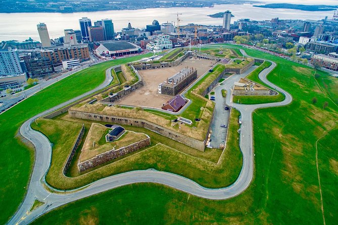 Halifax Premium Tour: Peggy's Cove, Citadel & Titanic Cemetery - Small-group comfort comes with a few tradeoffs