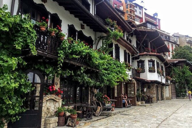 Hike Bulgaria Love Swing, Veliko Tarnovo and Tarevet Fortress - Three hours inside Tsarevets Fortress
